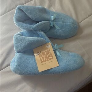 Muk Luks Blue Women's Slippers Sz Small 5/6 NWT
